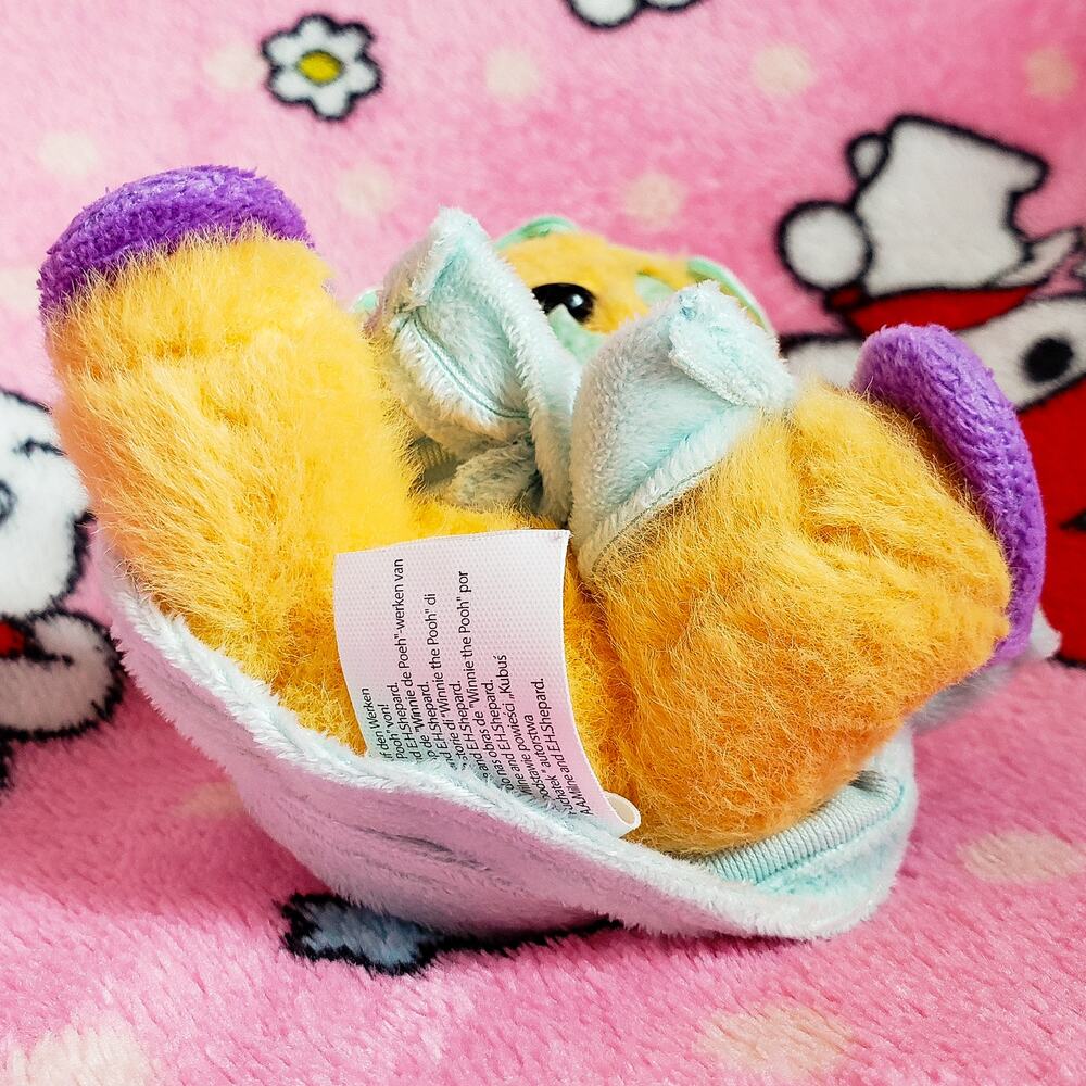 Disney Winnie the Pooh Hunny Hugs Spa Pooh Mystery Plush Collectible - Picture 6 of 8